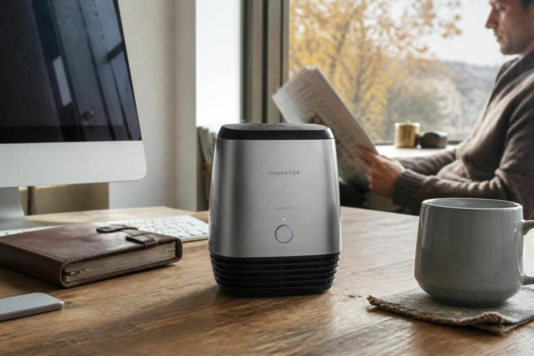 découvrez quelle est la meilleure période pour utiliser un ionisateur de bureau afin d'améliorer la qualité de l'air et votre bien-être au travail.